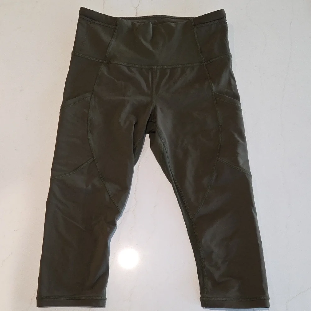 Lululemon Olive Green Crop Leggings